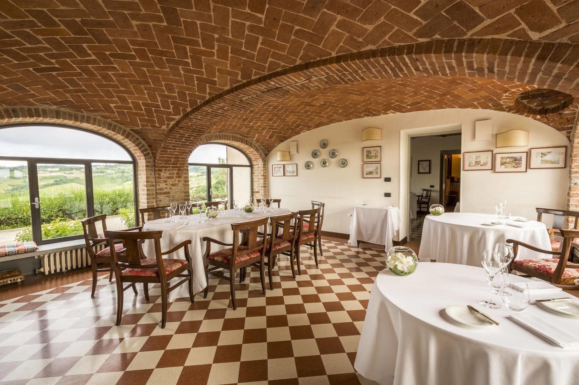 Locanda Del Pilone Alba  Exterior photo